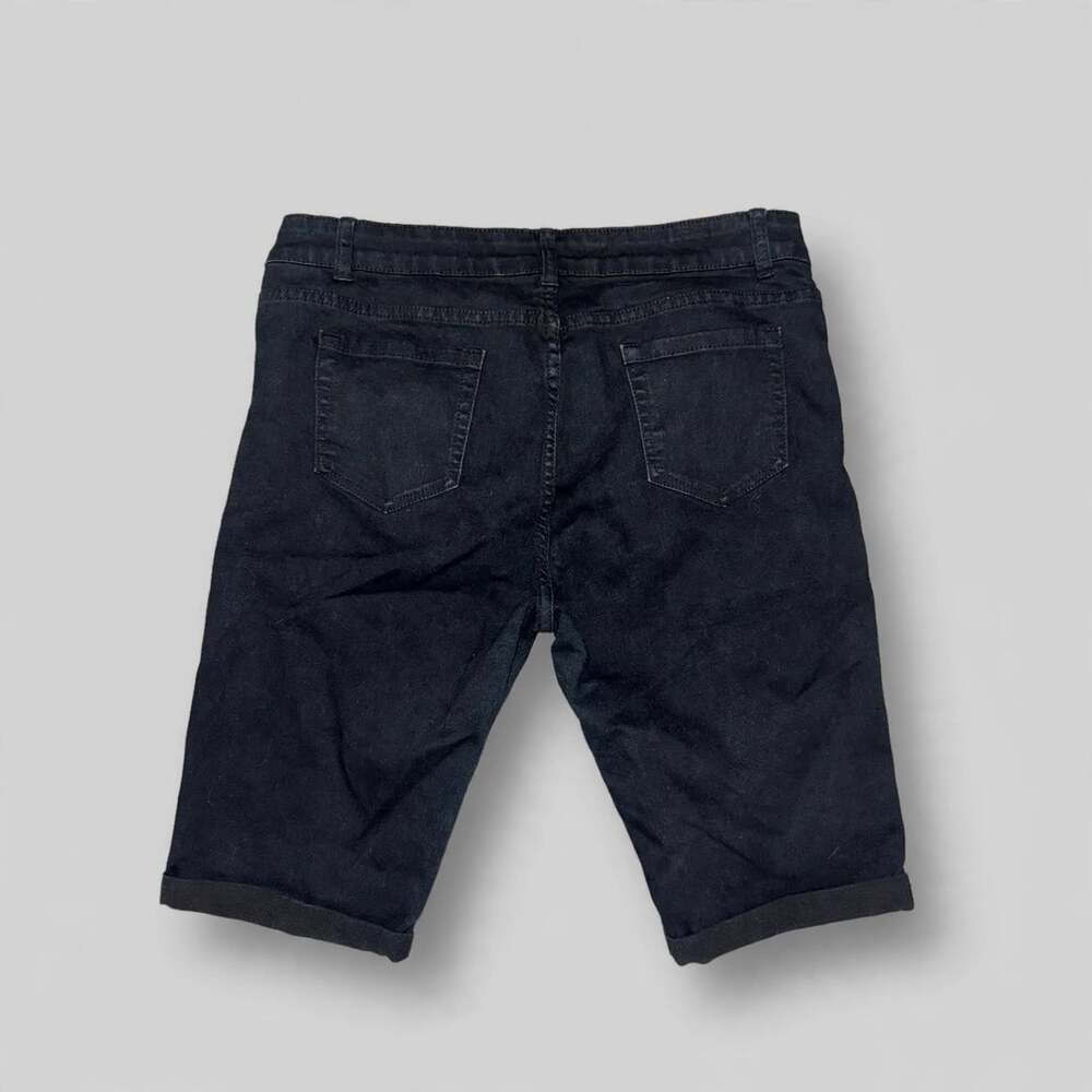 Black Denim Bermuda Shorts Vim Vixen Size 15 Cuffed Mid Rise - Picture 3 of 3